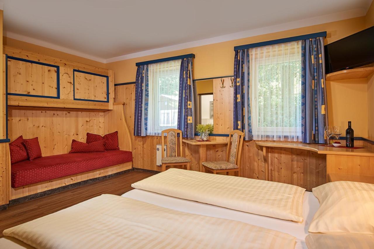 Khách sạn Hubertushof Flachau